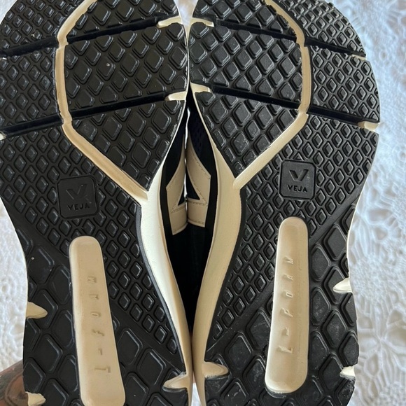 Veja Condor 2 Alveomesh women’s size 6 - Picture 8 of 10